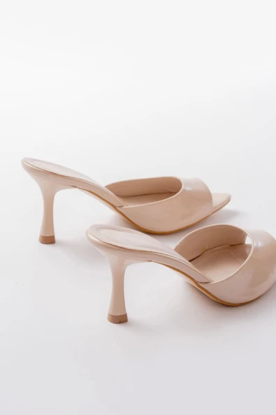 716 Bej Rugan Sivri Burunlu Topuklu Kadın Terlik - Resim 5