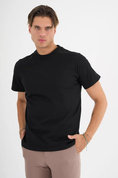 Erkek Siyah %100 Pamuklu Standart Kalıp T-sihrt