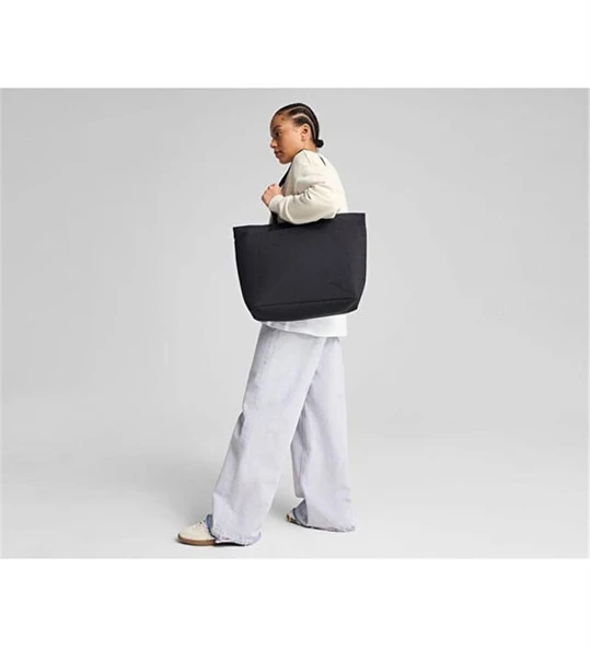 HER ShopperPUMA Black