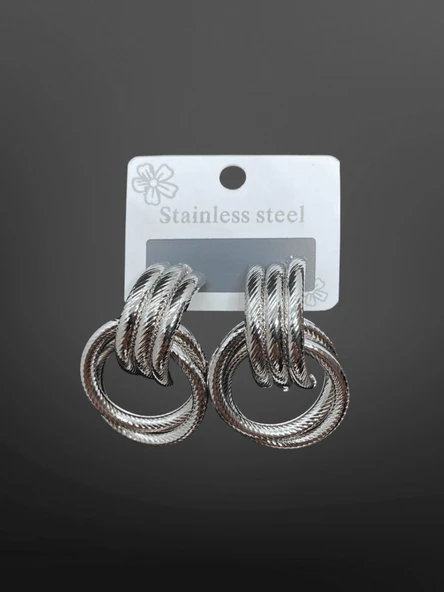 Gümüş Renk Twisted 4'lü Halka Tasarım Parlak 316L Çelik Kadın Küpe | Modern ve Şık ürün görseli 1