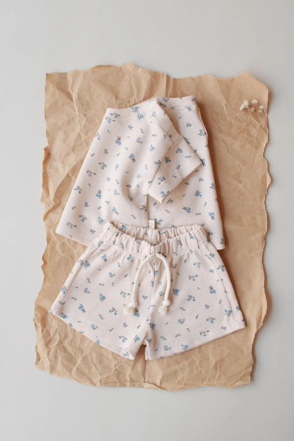 Mavi Çiçek Baskılı Waffle Şort Takım - Resim 8