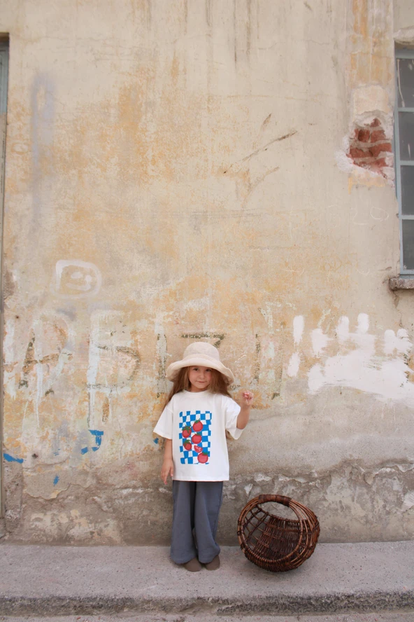 Domates Baskılı T-shirt Müslin Pantolon Takım - Resim 7