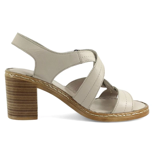 Mammamia 2505 25YS Kadın Günlük Sandalet Açık Gri - Resim 3