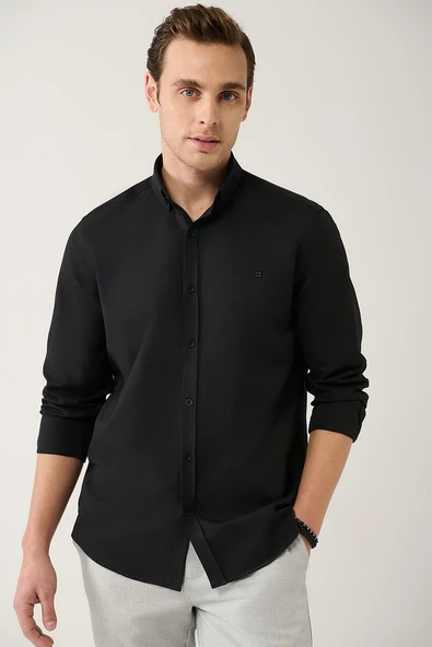 Avva Erkek Siyah Düğmeli Yaka Kolay Ütülenebilir Oxford Pamuklu Standart Fit Normal Kesim Gömlek E002000 ürün görseli