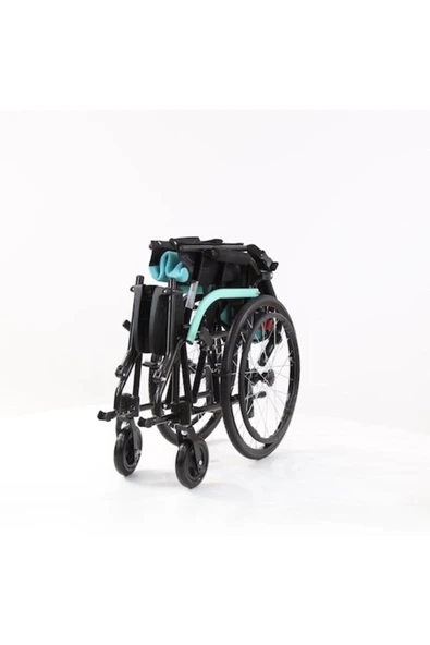 MEDİKALCİM Refakatçi Tekerlekli Sandalye ürün görseli