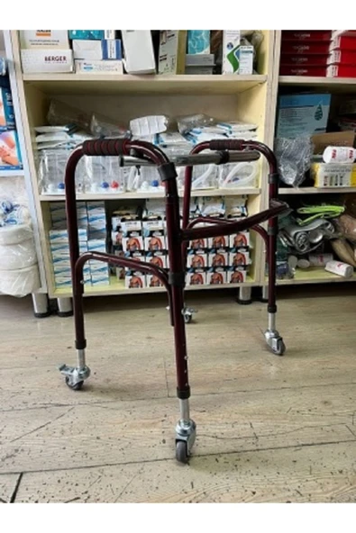 MEDİKALCİM 4 Tekerli Çocuk Walker ürün görseli