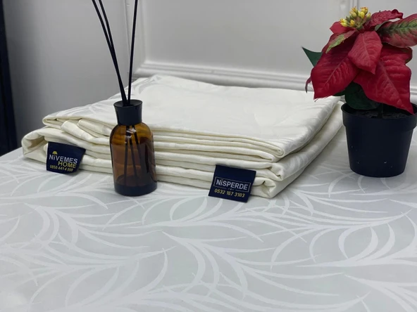NİVEMESHOME 140X240 KREM YAPRAK DESENLİ LEKE TUTMAZ MASA ÖRTÜSÜ