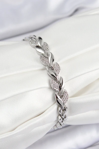 Pirinç Zirkon Taşlı Balık Kuyruğu Model Gümüş Renk Kadın Bileklik - EBJ250726W36798 ürün görseli