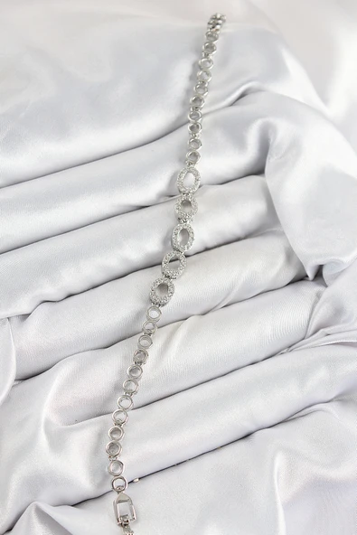 Pirinç Zirkon Taşlı Oval Model Gümüş Renk Kadın Bileklik - EBJ250726W36812 - Resim 2