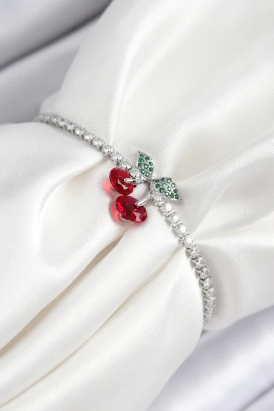 Pirinç Zirkon Taşlı Kiraz Model Gümüş Renk Asansörlü Kadın Bileklik - EBJ250726W36658 ürün görseli