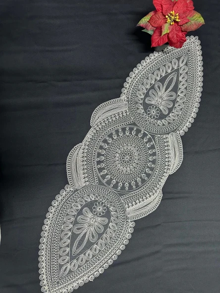 NİVEMESHOME EKRU İŞLEMELİ RUNNER