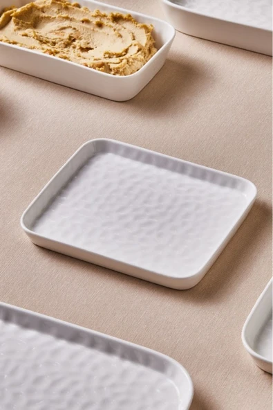 x Refika'dan Bembeyaz Tatlı Tabağı 17 Cm ürün görseli 1