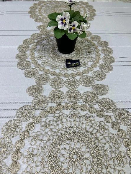 NİVEMESHOME BEJ ÖRME TAKIM 7 PARÇA SUNUMLUK SETİ (RUNNER + SUPLA 6 ADET) - Resim 2