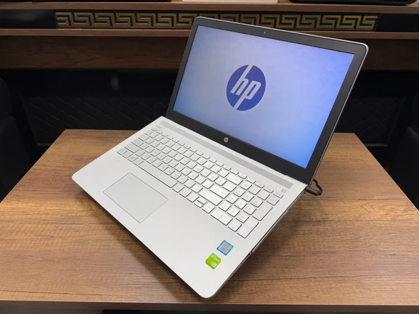 HP Pavilion 15-CC009NT Intel Core i5 7200U 8GB RAM 240GB SSD 940MX 15.6” FHD 2CL81EA (İKİNCİ EL) - 4