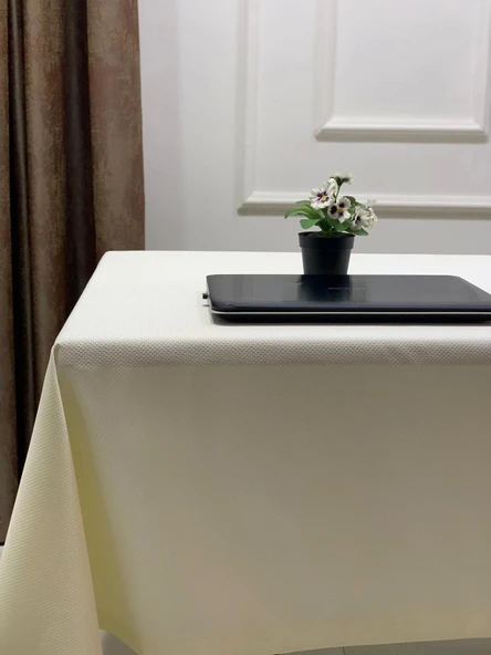 NİVEMESHOME KREM 140X220  MASA ÖRTÜSÜ ürün görseli