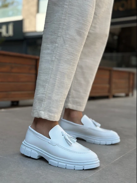 ET0240 Yüksek Taban Klasik Parlak Püsküllü Beyaz Erkek Ayakkabı - Resim 3