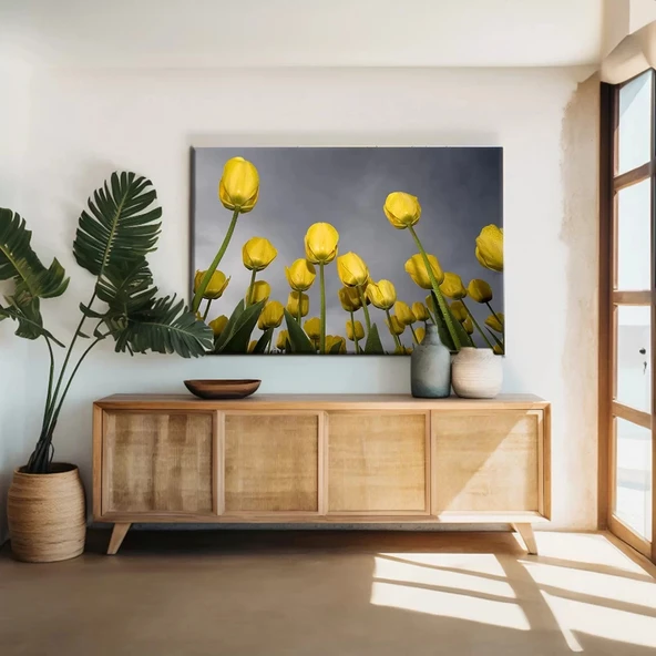 Uzanan Sarı Laleler Kanvas Tablo ürün görseli