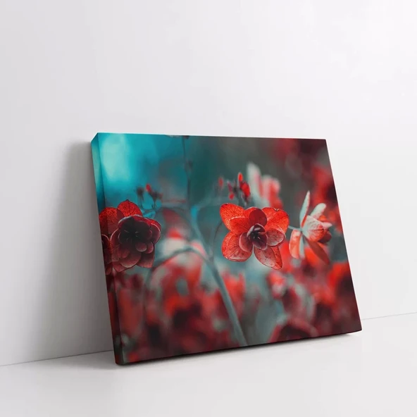Daldaki Kırmızı Çiçekler Kanvas Tablo - Resim 2