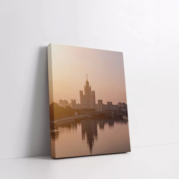 Alacakaranlıkta Şehir Silüeti Kanvas Tablo - Resim 4