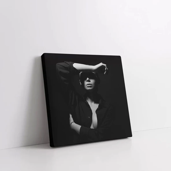 Dramatik Poz Kanvas Tablo - Resim 2