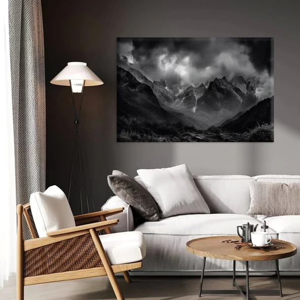Dağların Arasında Kanvas Tablo ürün görseli