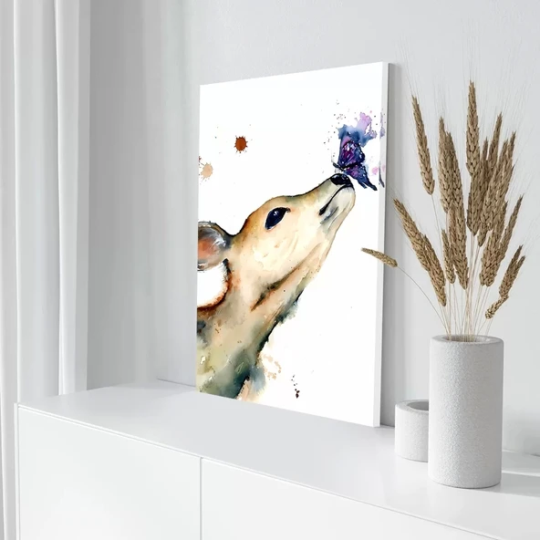 Geyiğin Burnundaki Kelebek Kanvas Tablo - Resim 3