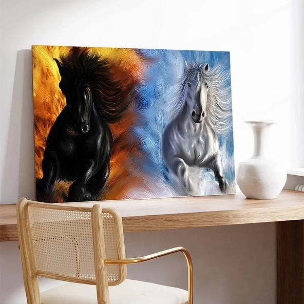 Siyah ve Beyaz Atlar Kanvas Tablo - Resim 3