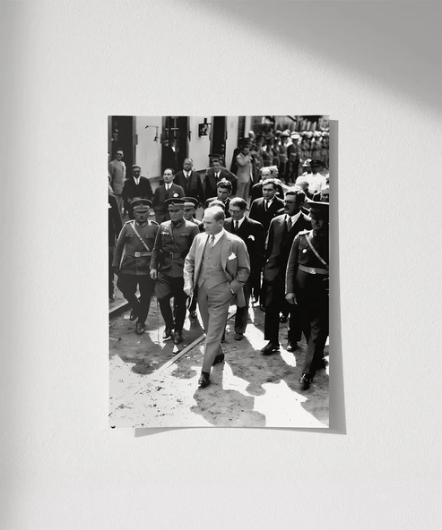 Çerçevesiz Poster Cumhuriyetin Ayak Sesleri ürün görseli