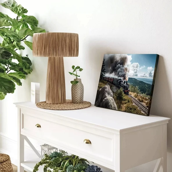 Dağlar Arasında Tren Yatay Kanvas Tablo ürün görseli