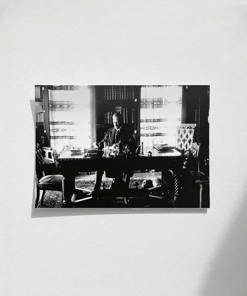 Çerçevesiz Poster Cumhuriyetin Akıl Ocağı ürün görseli