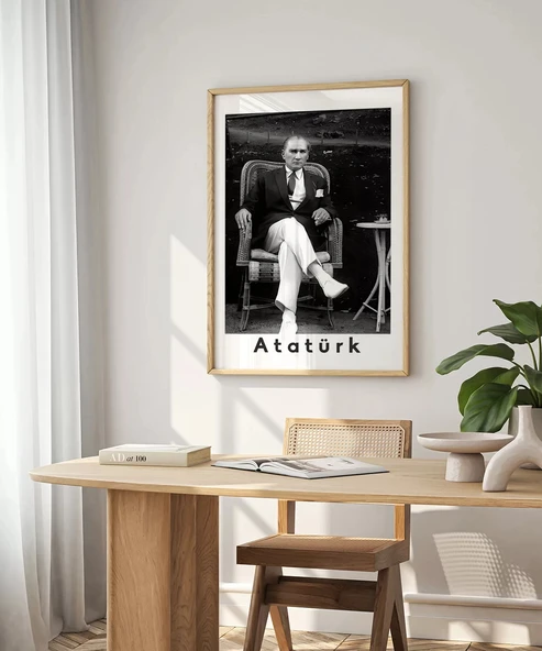 Çerçevesiz Poster Ebedi Lider - 3