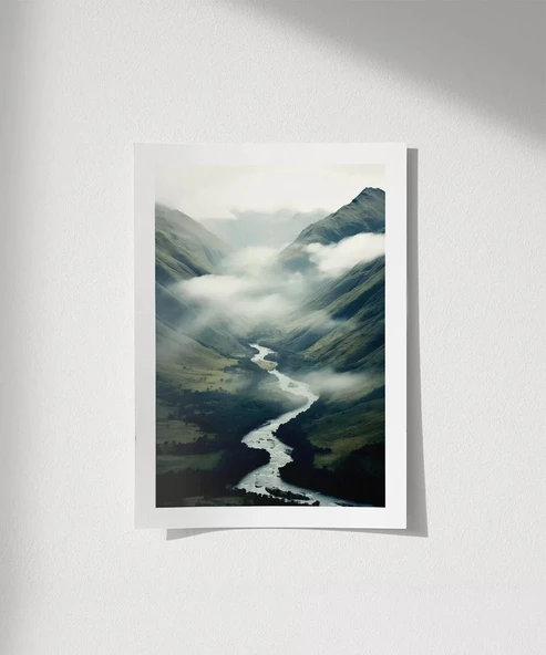 Çerçevesiz Poster Sisler İçinde Nehir ürün görseli