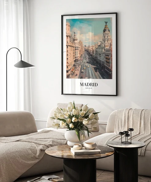 Çerçevesiz Poster Madrid’in İkonik Caddesi - Resim 4