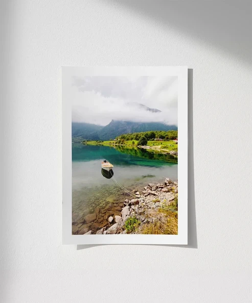 Çerçevesiz Poster Göl Kenarında Huzur ürün görseli