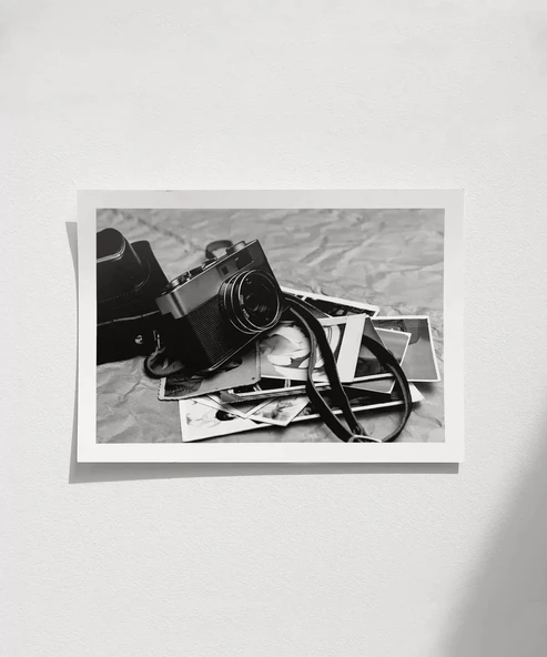 Çerçevesiz Poster Nostalji ve Objektif ürün görseli