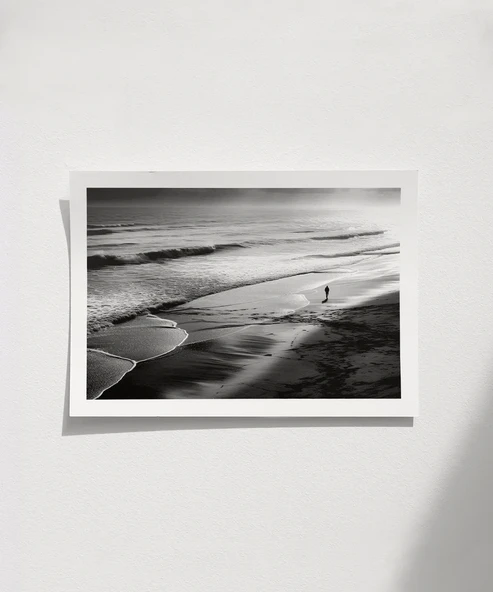 Çerçevesiz Poster Kıyıya Vuran Düşünceler ürün görseli