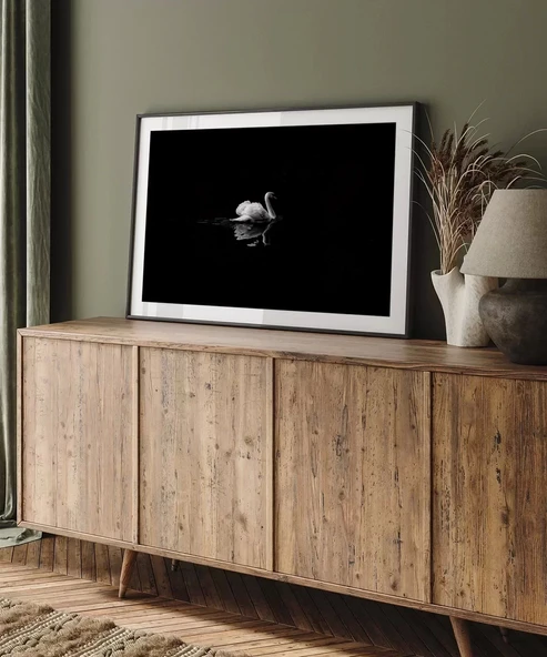 Çerçevesiz Poster Gecenin Yalnız Kuğusu - Resim 5