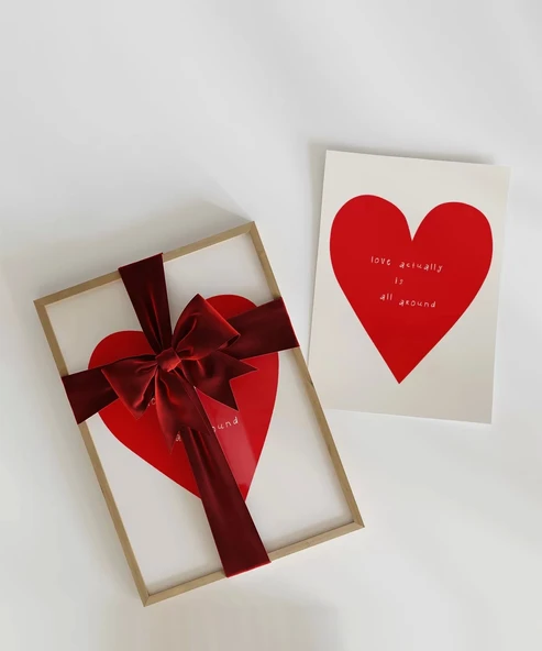 Çerçevesiz Poster Love Actually Is All Around - Resim 2