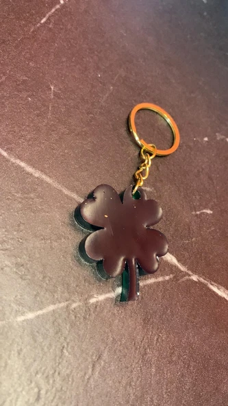 Yeşil Renk Yonca Şekil Gold Aksesuarlı Küçük Anahtarlık El Yapımı Epoksi Hediyelik - 4