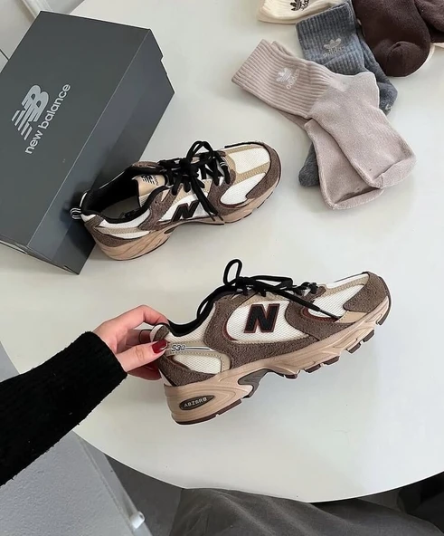 New Balance 530 Brown Tan ürün görseli