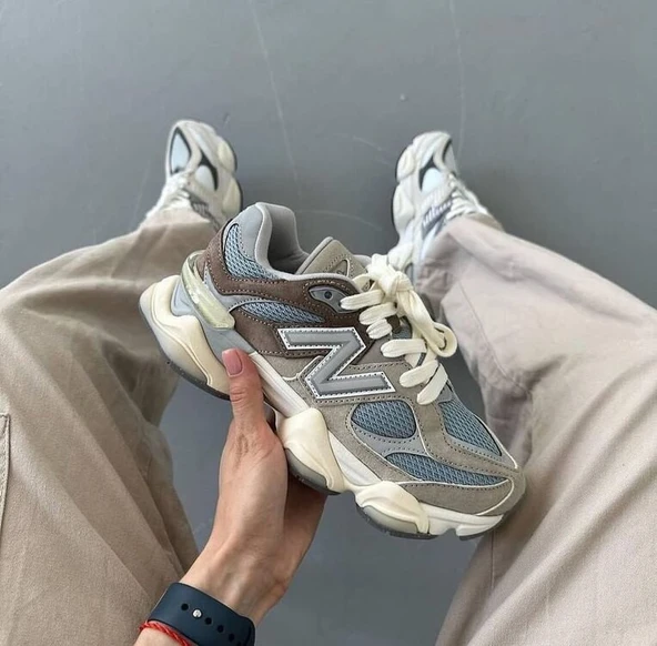 New Balance 9060 Cherry Blossom Pack Mushroom ürün görseli