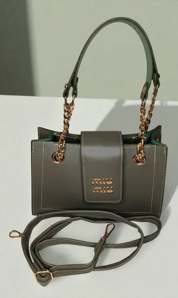 Kadın Ayarlanabilir Askılı Suni Deri Kapağı Harf Detaylı Haki El ve Omuz Çantası