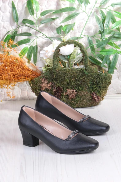 Fort 168689 Nur Taş Detaylı Alçak Topuklu Kadın Ayakkabı - Resim 4