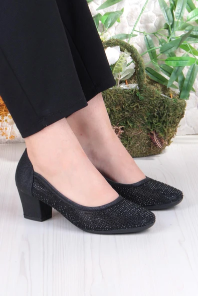 Fort 86005 Nur Dantel Taş Detaylı Alçak Topuklu Kadın Ayakkabı ürün görseli