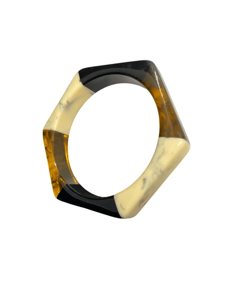 Geometrik Reçine Kemik Model 65 mm Çapında Siyah Amber Parlak Bijuteri Bilezik | Vintage ve Şık ürün görseli 1