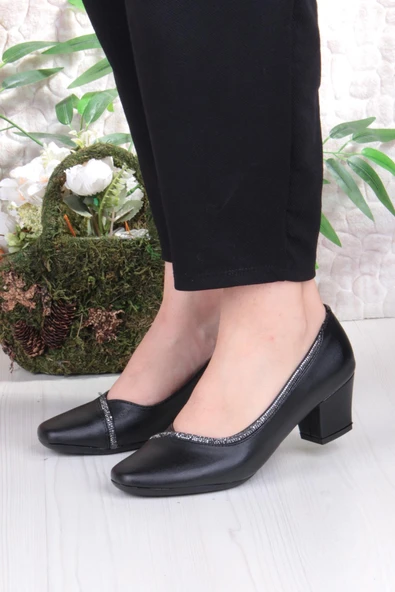 Fort 168606 Nur Taş Detaylı Alçak Topuklu Kadın Ayakkabı - Resim 2