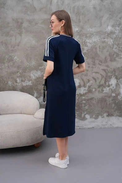 Kadın Kristal Kumaş şerit Ve Yırtmaç Detaylı V Yaka Midi Boy Elbise - Resim 3