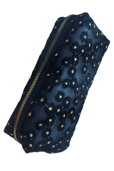 tek bölmeli çiçek işlemeli file kalemlik transparan siyah1 adet ürün görseli 1