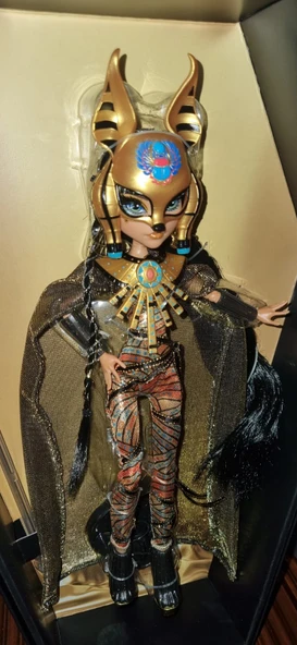 Escoines 3996368874f988b6e1 Haunt Couture Midnight Runway Cleo De Nile Doll - 3