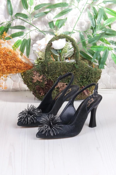 Fort 35389 Jena Simli Püskül Toka Detaylı Önü Kapalı Arkası Açık Topuklu Kadın Ayakkabı - Resim 6